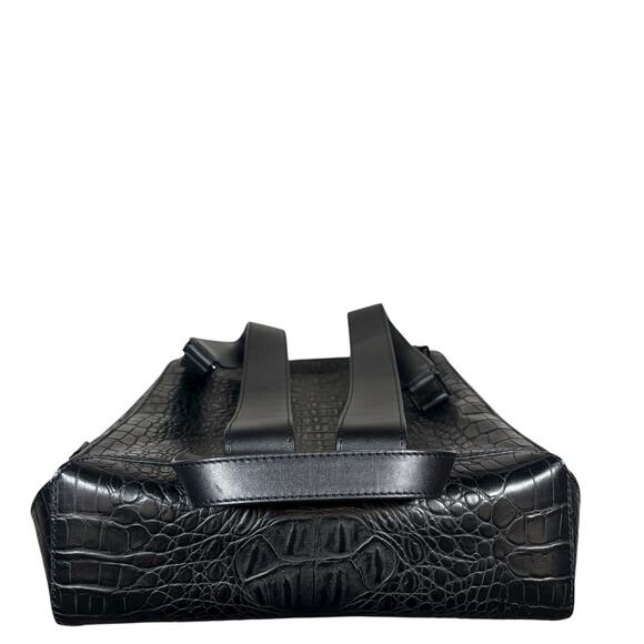 URI MINKOFF ALLIGATOR PATTERN LEATHER BACKPACK - Picture 4 of 11